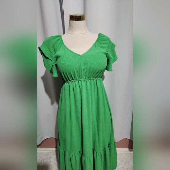 Chic Green Midi Dress | Boutique - Picture 3 of 5